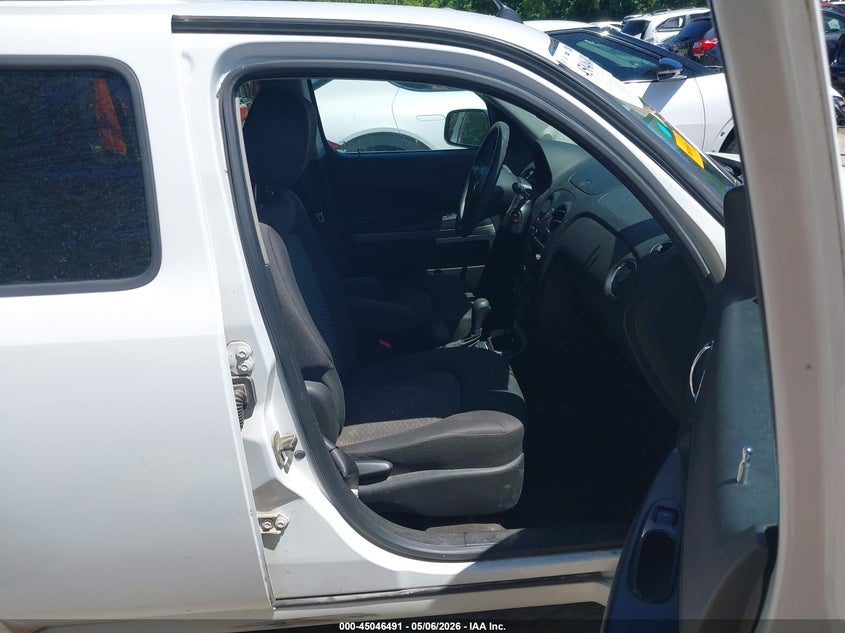 2010 CHEVROLET HHR auction photo 5