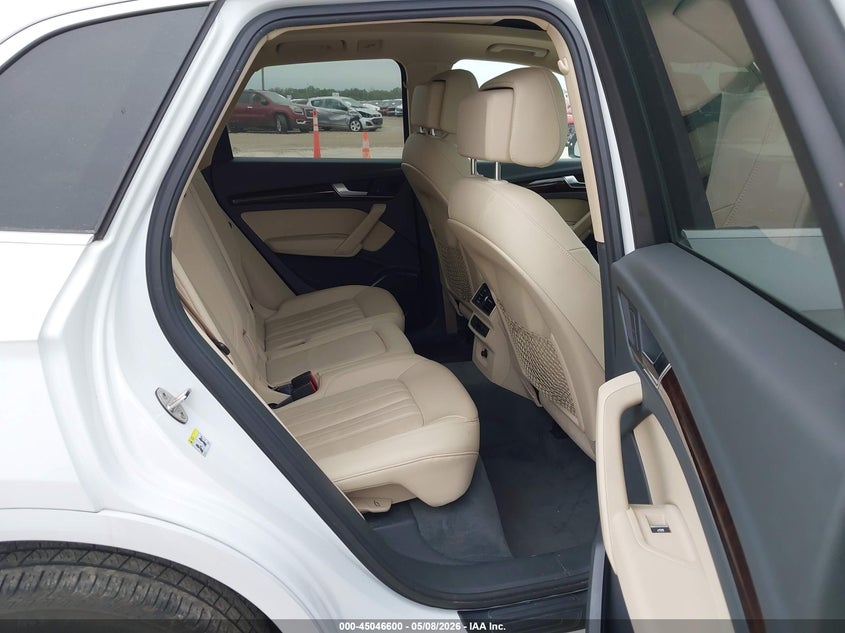AUDI Q5 - zdjęcie 8