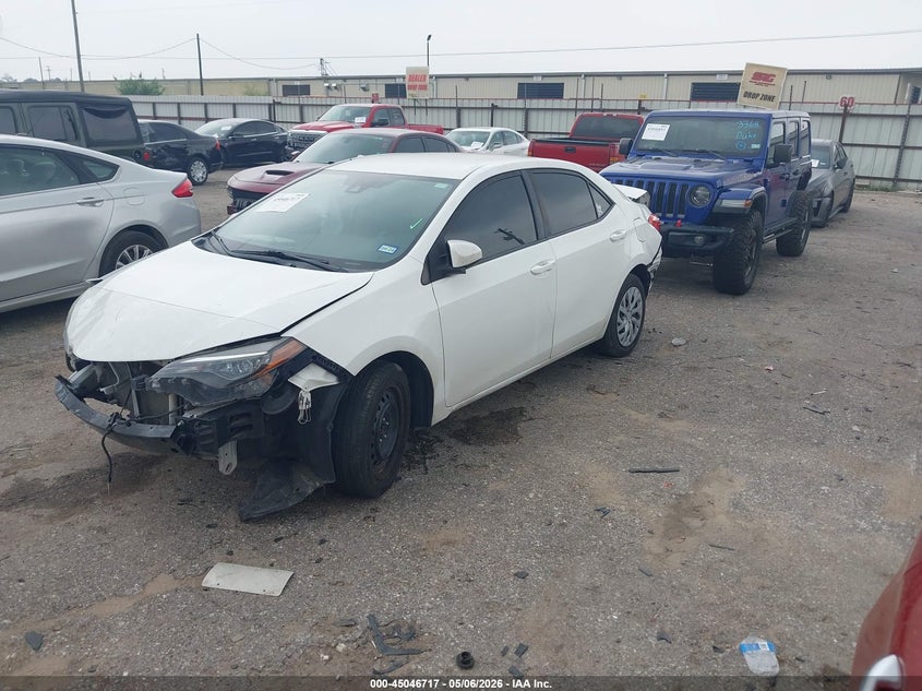 2019 Toyota Corolla Le 5YFBURHE2KP870343 photo 1