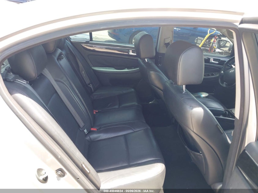 2013 HYUNDAI GENESIS auction photo 8