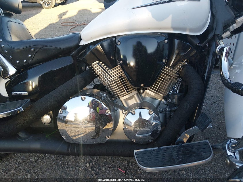 2008 HONDA VTX1300 auction photo 8