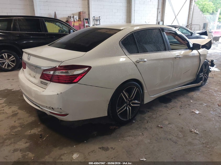 2017 HONDA ACCORD auction photo 4