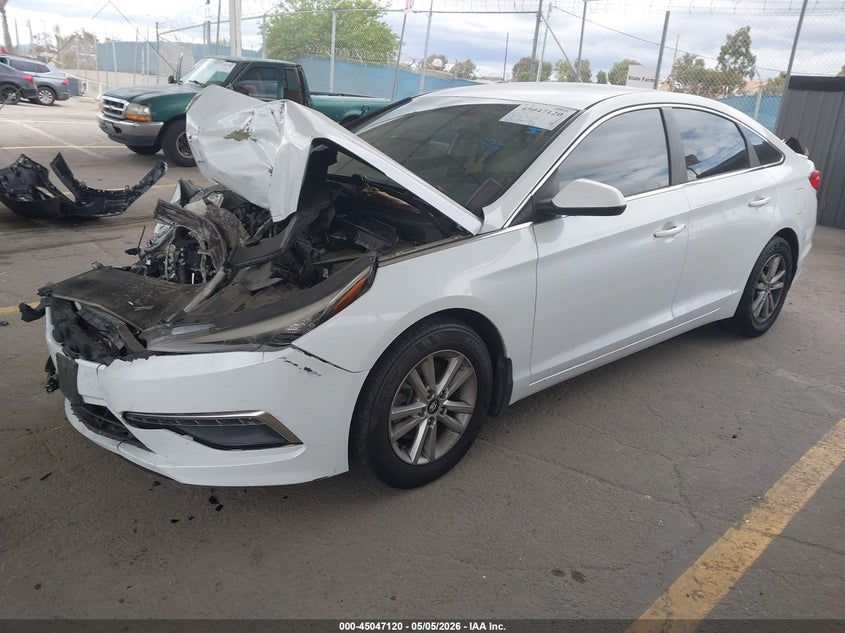 5NPE24AF7FH190188 2015 Hyundai Sonata Se photo 1