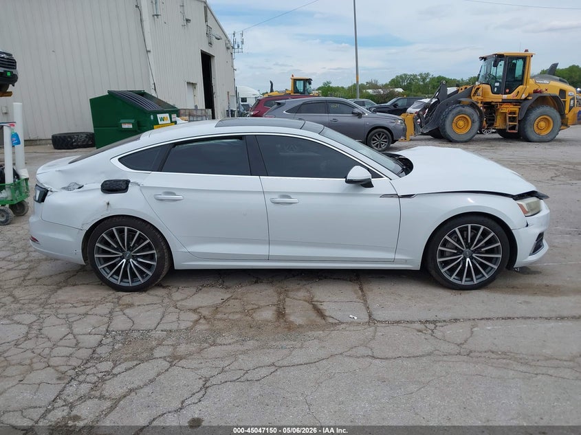 VIN: WAUBNCF5XKA050414 2019 AUDI A5 45 PREMIUM