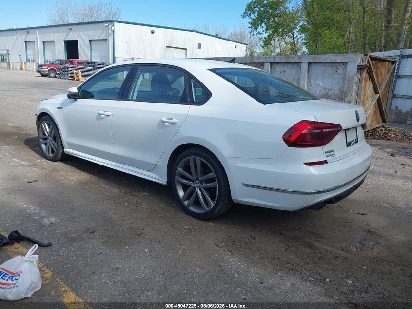 2018 VOLKSWAGEN PASSAT auction photo 3