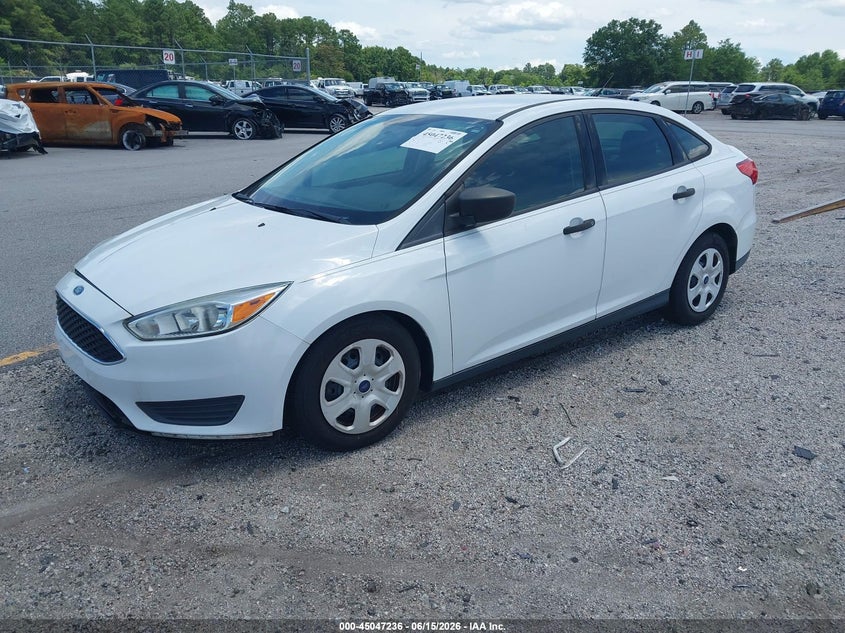 Vin: 1fadp3e21gl397029, lot: 45544766, ford focus s 20162