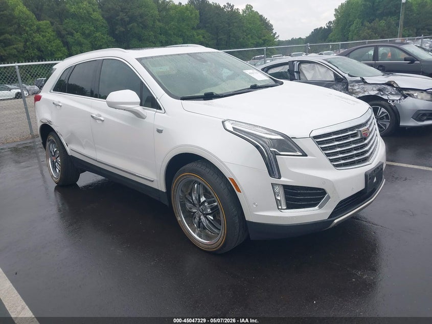 CADILLAC XT5 - zdjęcie 1