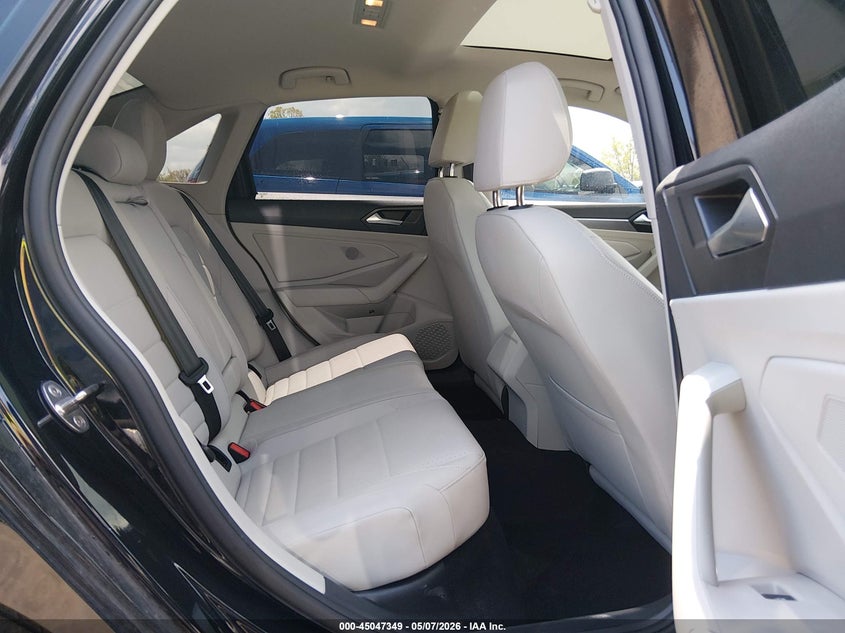 2024 VOLKSWAGEN JETTA auction photo 8