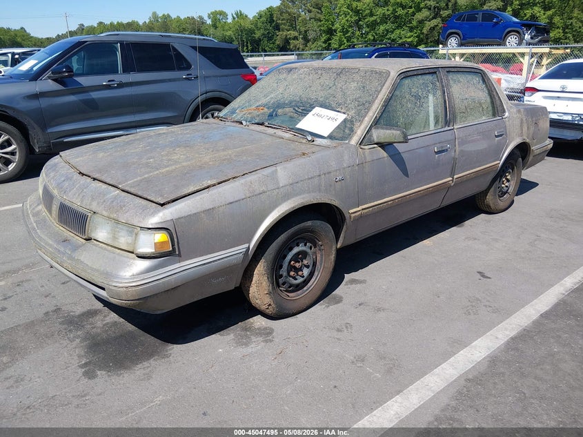 1996 OLDSMOBILE CIERA auction photo 2