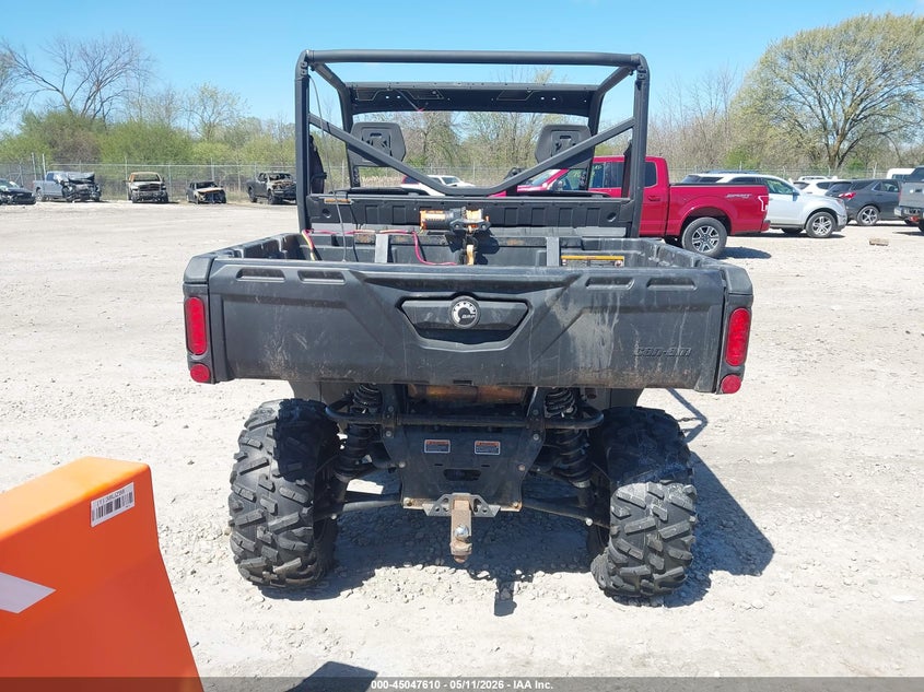 VIN 3JBUGAX42LK000822 2020 CAN-AM DEFENDER HD10 DPS
