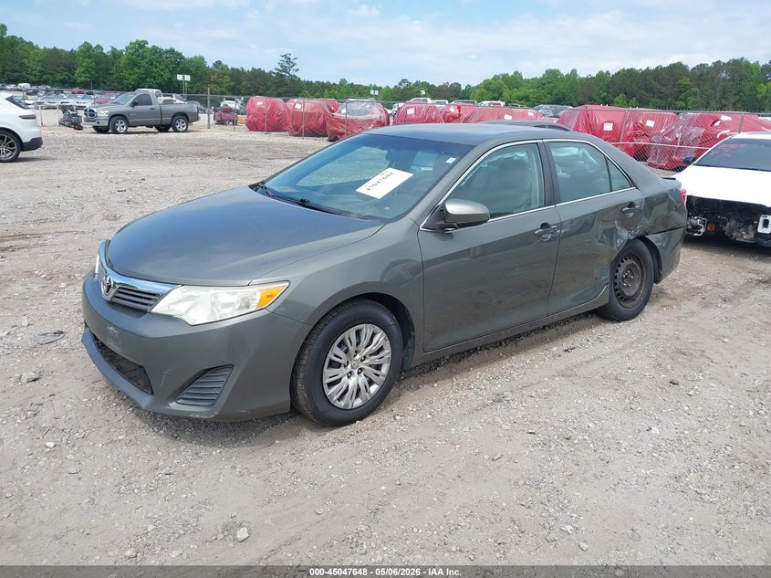2014 Toyota Camry L 4T1BF1FK5EU769997 photo 1