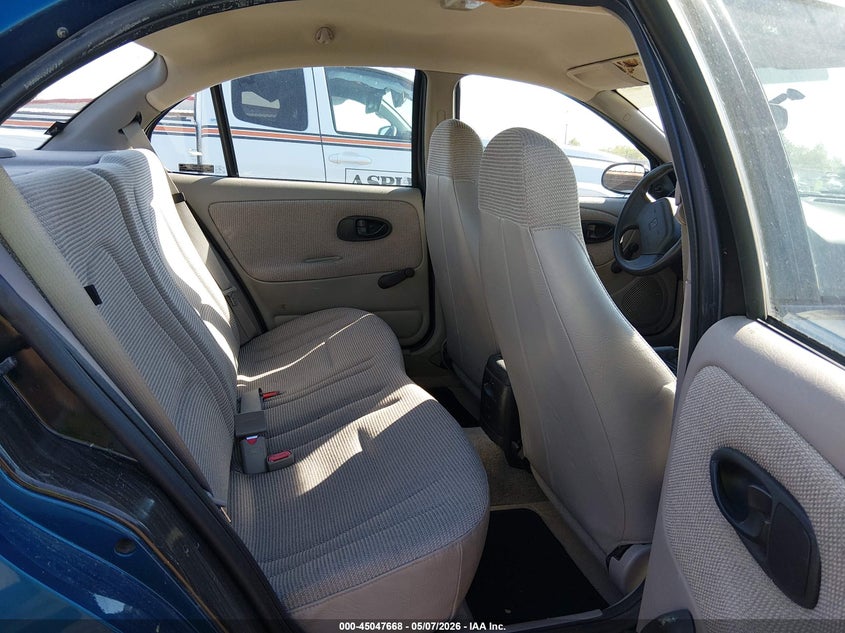 2001 SATURN SL auction photo 8