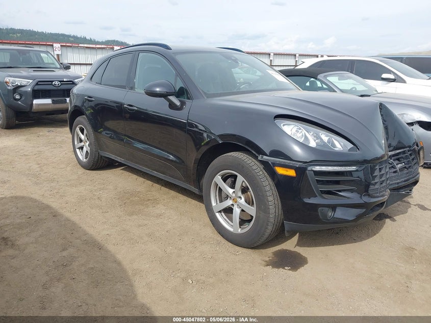 2018 PORSCHE MACAN