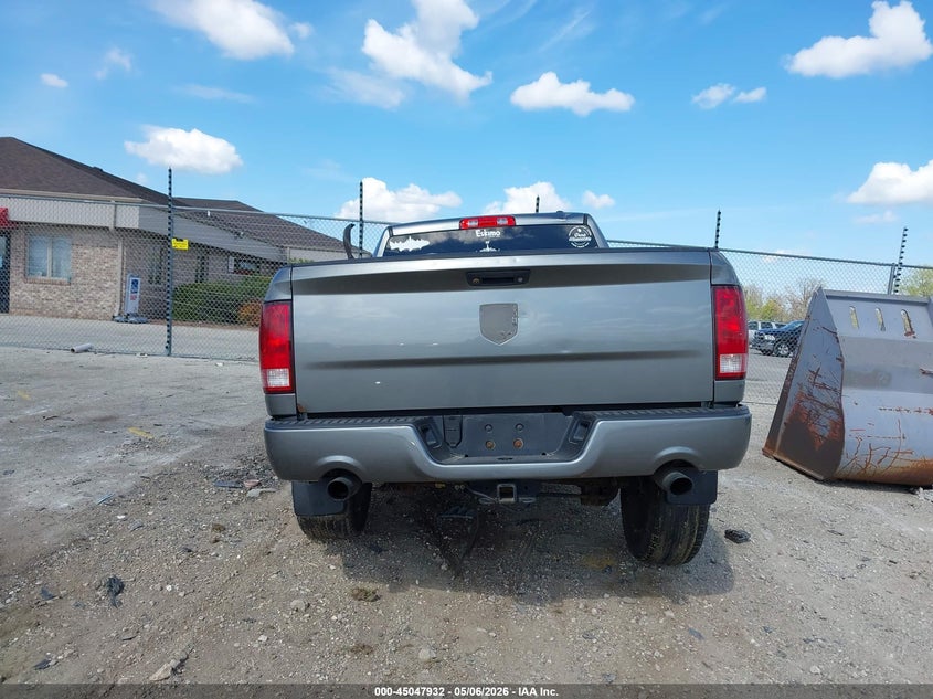 2012 Ram 1500 5.7 Ram St grey Lot 111045047932 Vin 1C6RD7FT4CS248497