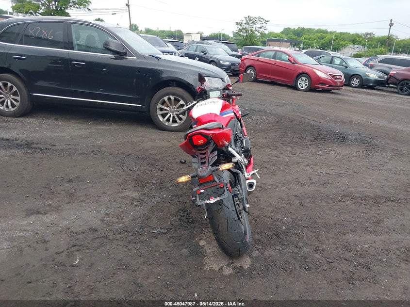 2025 Honda Cbr650 R VIN: MLHRH1556S5101007 Lot: 45047987