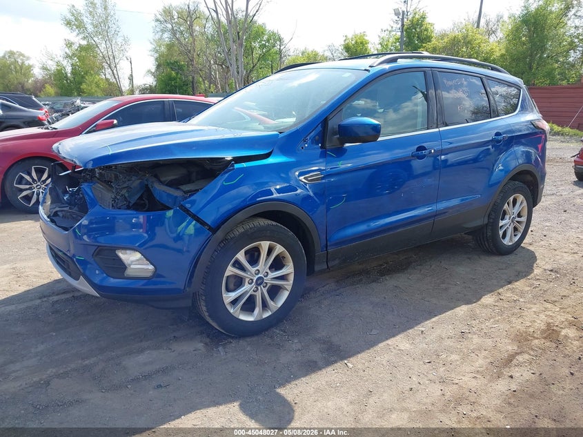 1FMCU0GD7JUC18288 2018 Ford Escape Se photo 1
