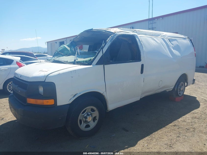 2004 Chevrolet Express 1GCFG15T541182809 photo 1