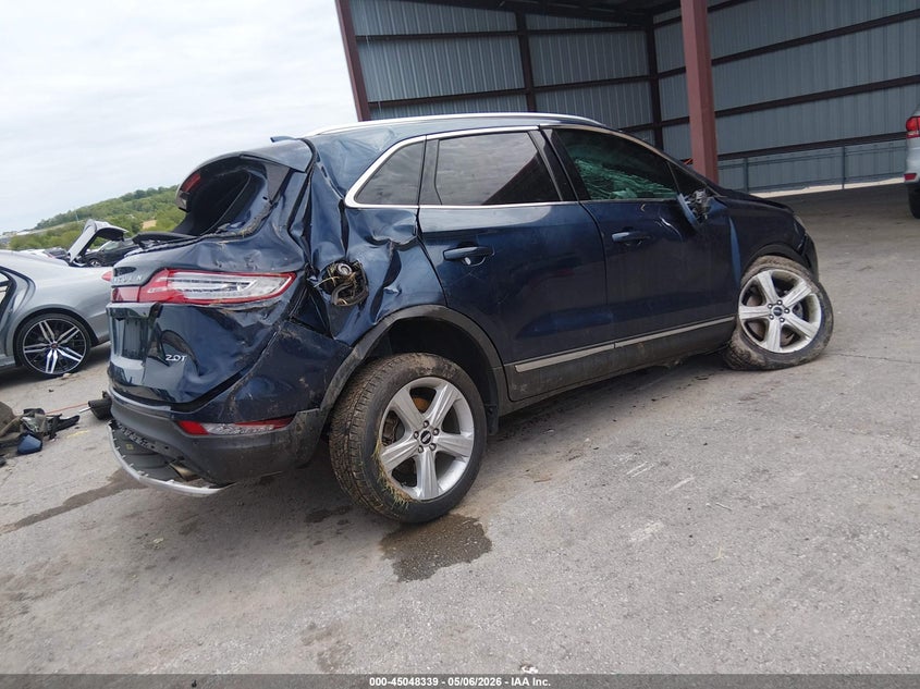 Vin: 5lmcj1c98hul56915, lot: 45545869, lincoln mkc premiere 20174