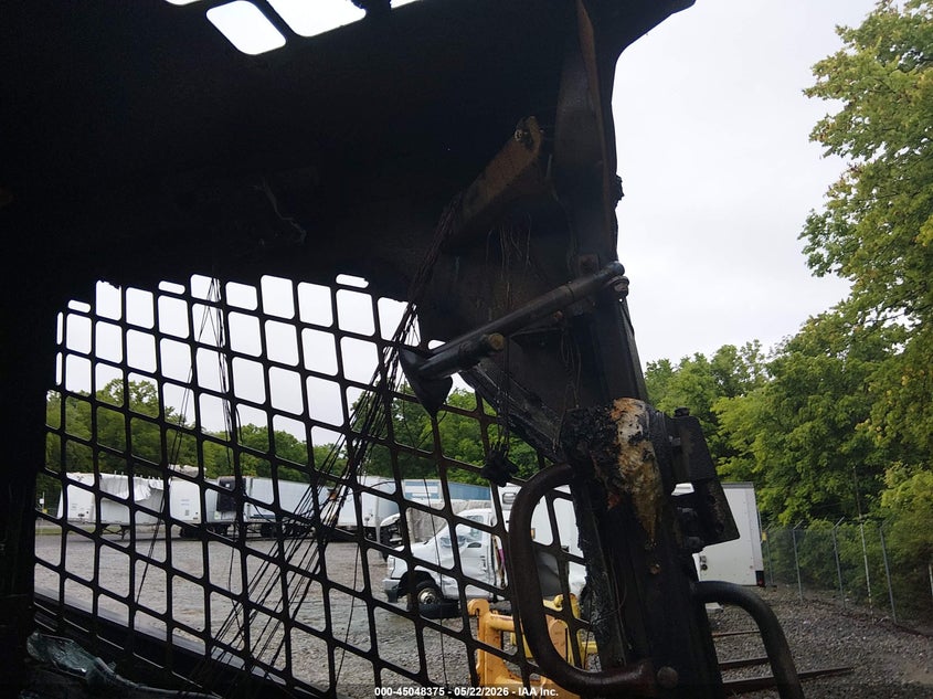 2023 JOHN DEERE 333G auction photo 7