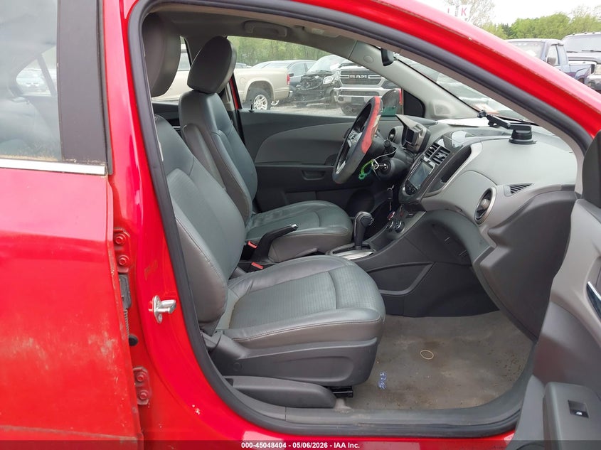 CHEVROLET SONIC 2015 VIN 1G1JE5SB7F4120549