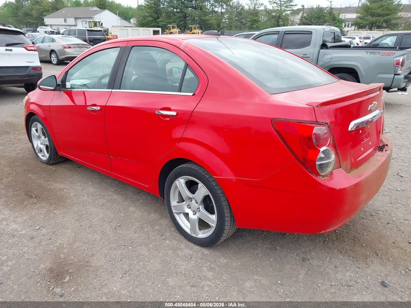 2015 CHEVROLET SONIC auction photo 3
