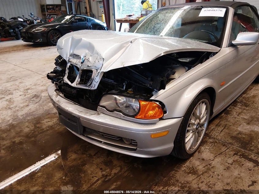 2001 BMW 330Ci VIN: WBABS53471JU82697 Lot: 45048576