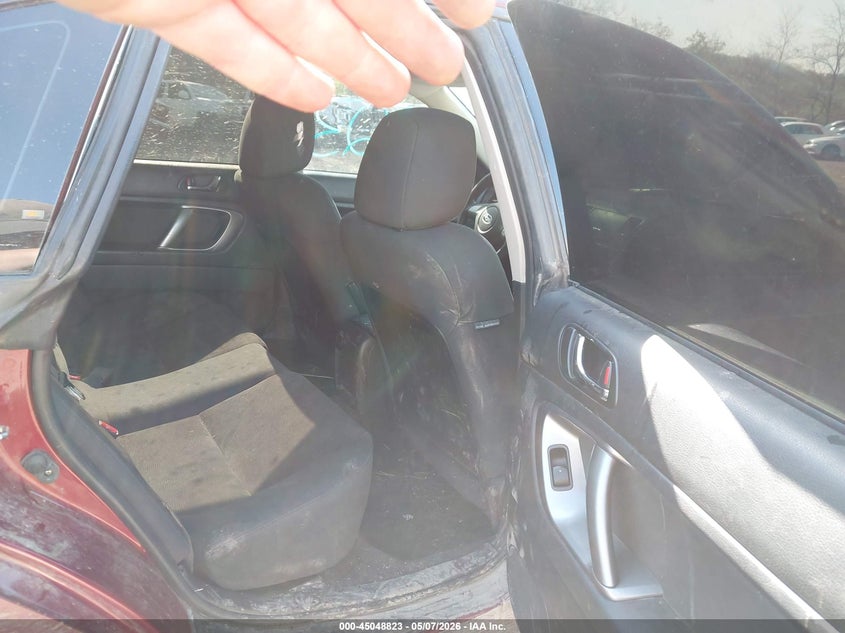 2009 SUBARU LEGACY auction photo 8