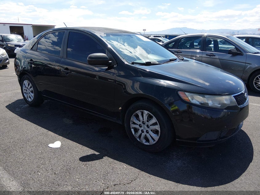 2013 KIA FORTE LX