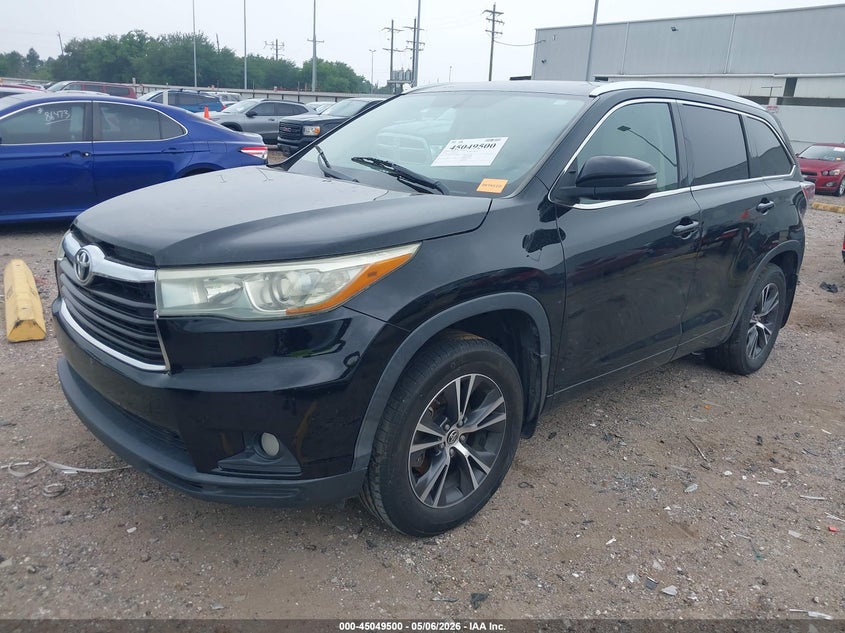 2016 Toyota Highlander Xle V6 5TDJKRFH2GS237824 photo 1