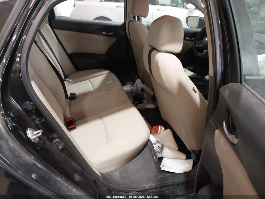 2018 HONDA CIVIC auction photo 8