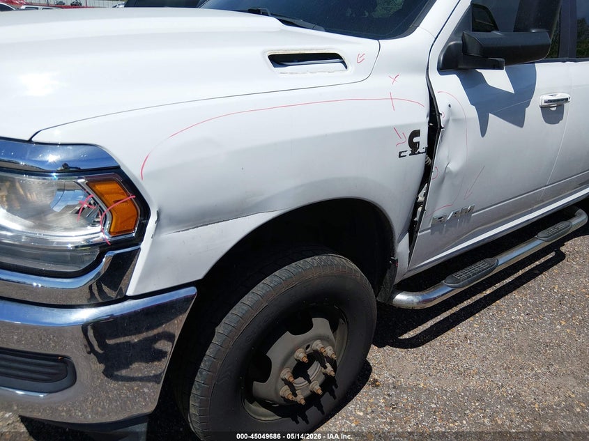2019 Ram 3500 Big Horn 4X4 8' Box VIN: 3C63RRHL4KG612309 Lot: 45049686