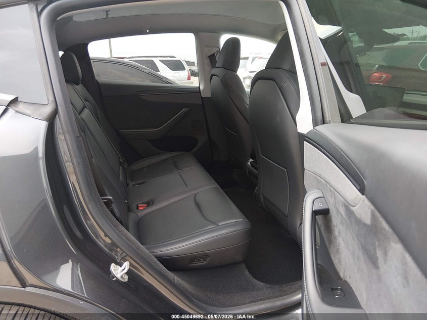 2026 TESLA MODEL Y ELECTRIC(VIN: 7SAYGDEDXTA494522