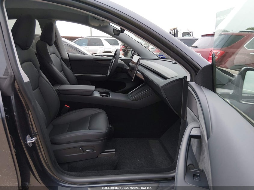 2026 TESLA MODEL Y auction photo 5