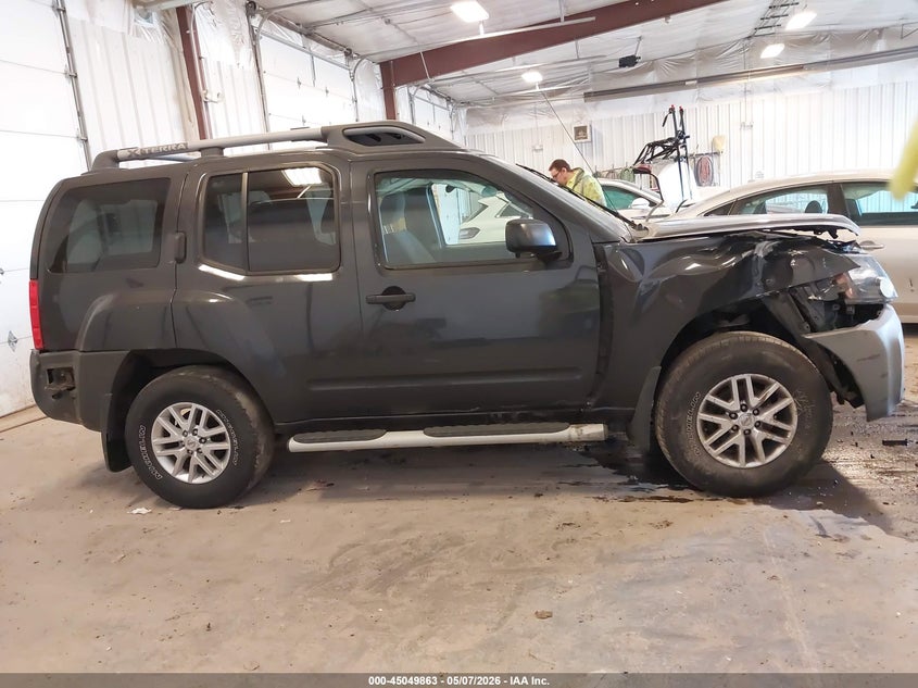 2015 Nissan Xterra Pro-4X/S/X VIN: 5N1AN0NW5FN662828 Lot: 45049863