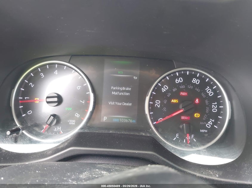 2020 TOYOTA RAV4 auction photo 7