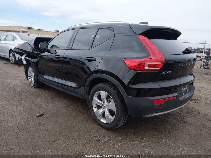 Vin: yv4ac2hk3n2772109, lot: 45548074, volvo xc40 t4 momentum 20223