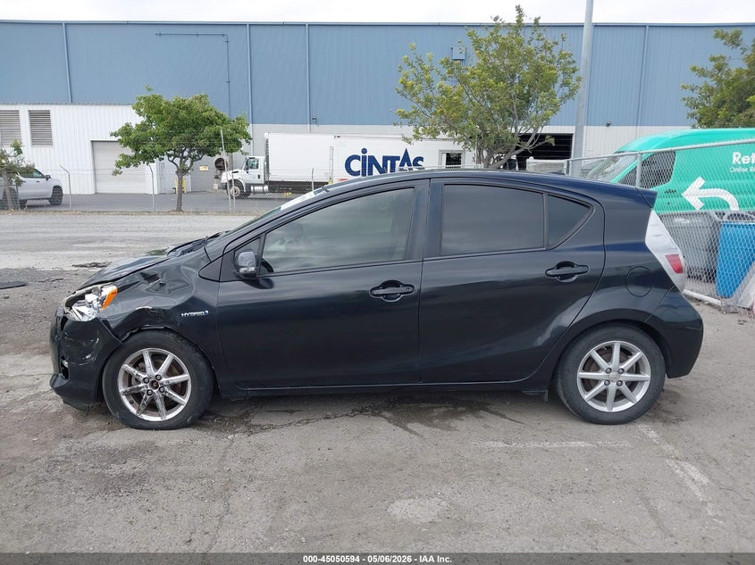 2012 Toyota Prius C VIN: JTDKDTB38C1016872 Lot: 45050594