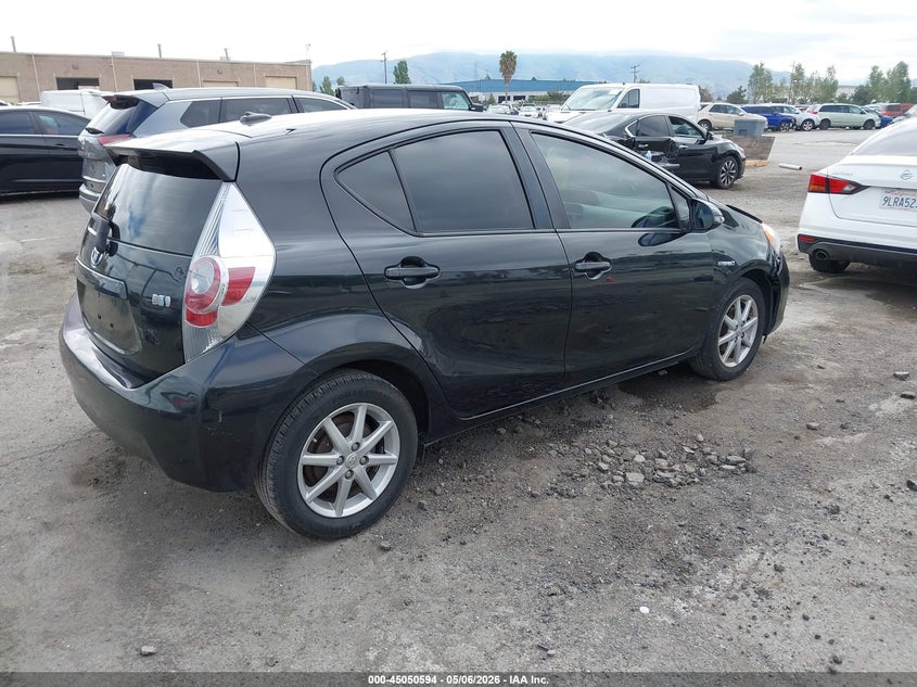AtlanticExpress - Toyota Prius C