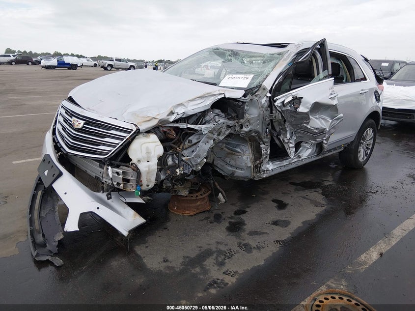 Vin: 1gyknbrs9hz100979, lot: 45548259, cadillac xt5 luxury 20172