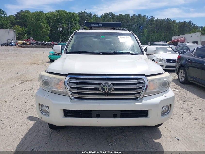 2013 Toyota Land Cruiser V8 VIN: JTMHY7AJ2D4020017 Lot: 45050823