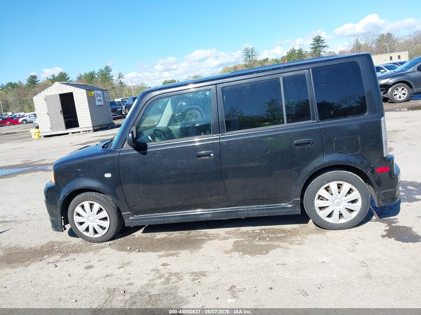 2005 Scion Xb VIN: JTLKT324450214910 Lot: 45050827