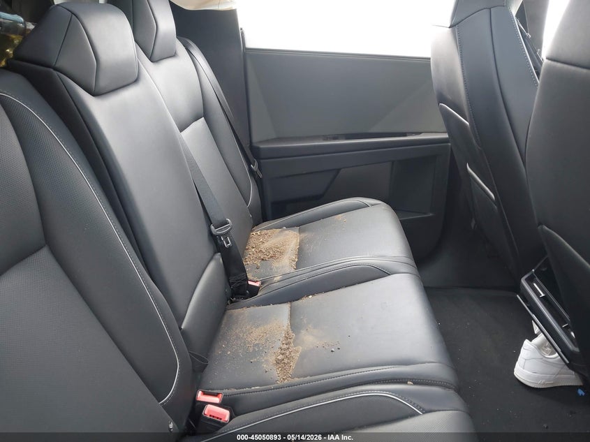 2024 Tesla Cybertruck All-Wheel Drive VIN: 7G2CEHED7RA052999 Lot: 45050893