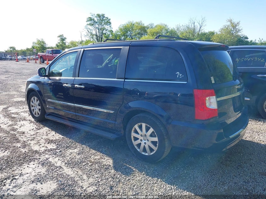 Vin: 2c4rc1cg2cr411326, lot: 45548718, chrysler town & country touring-l 20123
