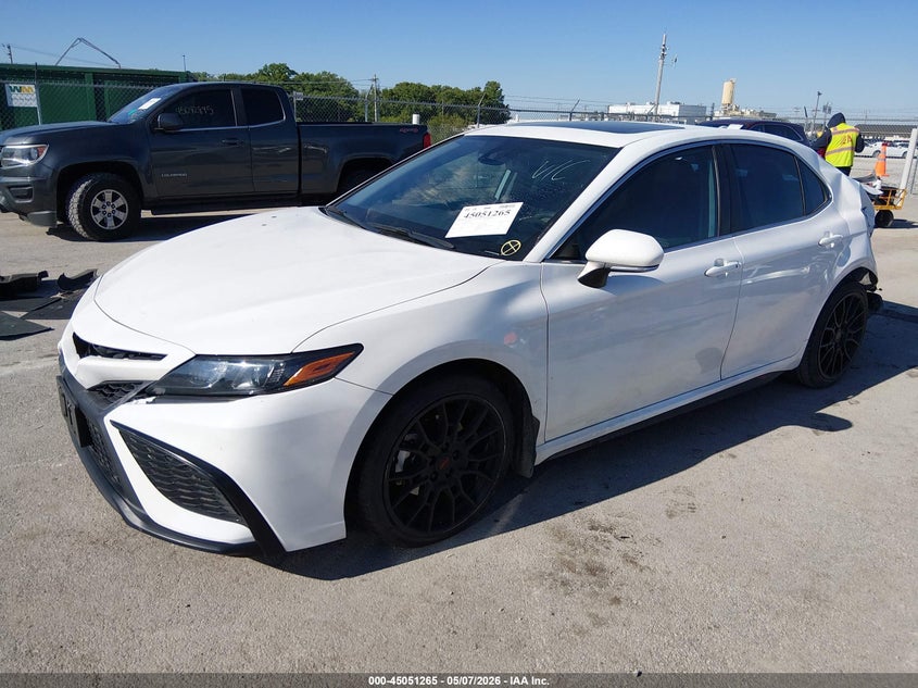 2023 TOYOTA CAMRY auction photo 2