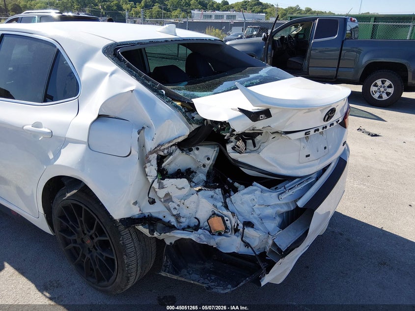 2023 TOYOTA CAMRY auction photo 6