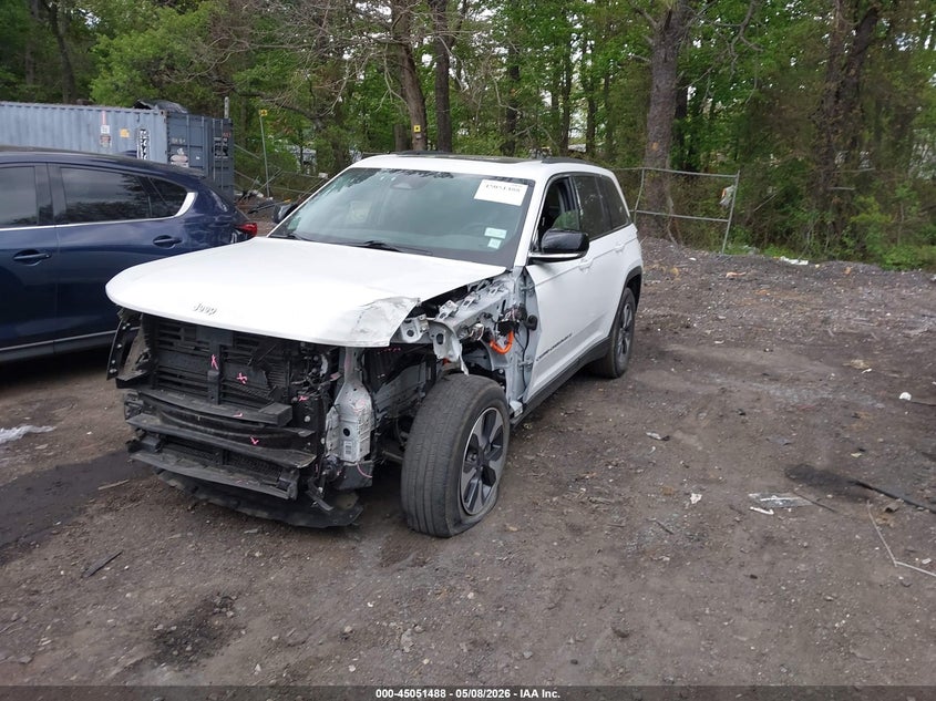 2023 Jeep Grand Cherokee 4xe 1C4RJYB69PC664388 photo 1