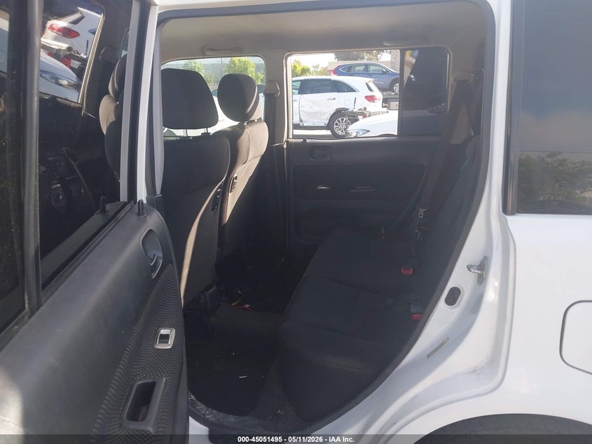 2005 Scion Xb VIN: JTLKT324450173582 Lot: 45051495