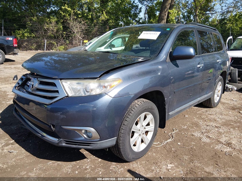 Vin: 5tdbk3ehxbs075680, lot: 45549085, toyota highlander se v6 20112