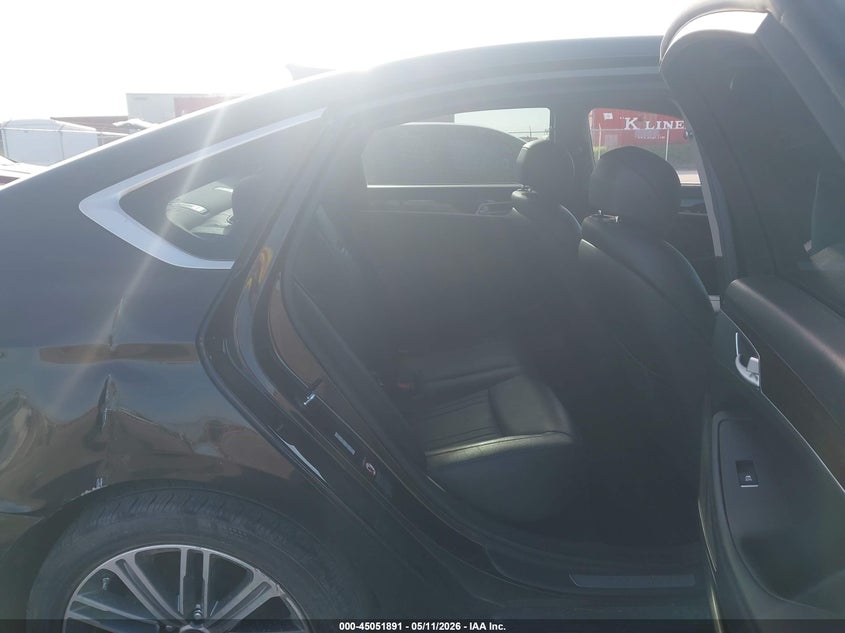 2018 Genesis G80 3.8 VIN: KMHGN4JE5JU215719 Lot: 45051891