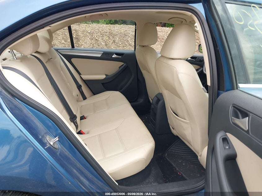 2017 VOLKSWAGEN JETTA SEDAN 1.4L I-4 DI, DOHC, VVT, TURBO, 150HP